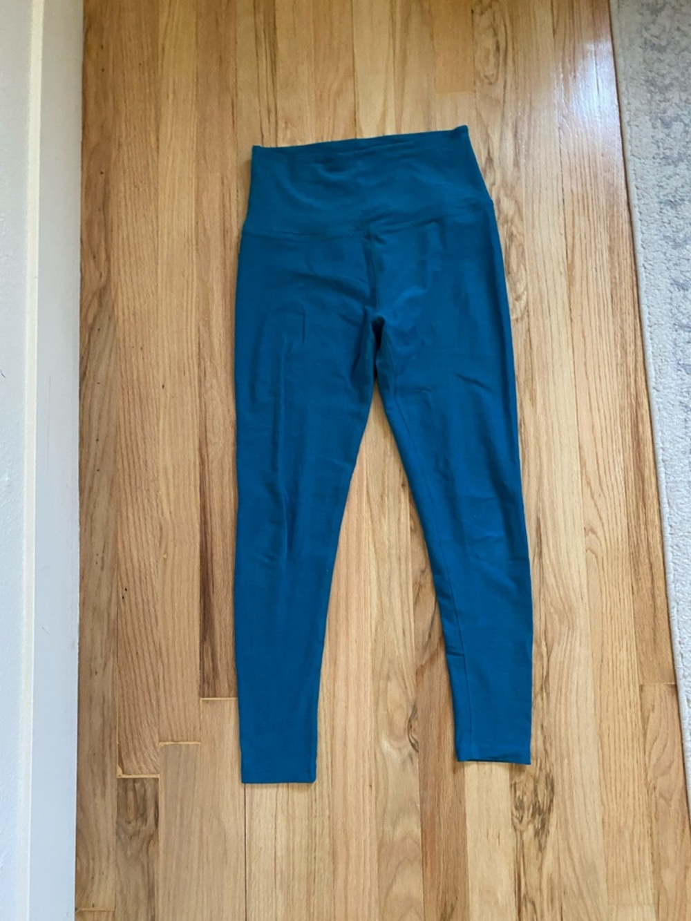 Medium beyond Yoga space dye caught in the midi legging